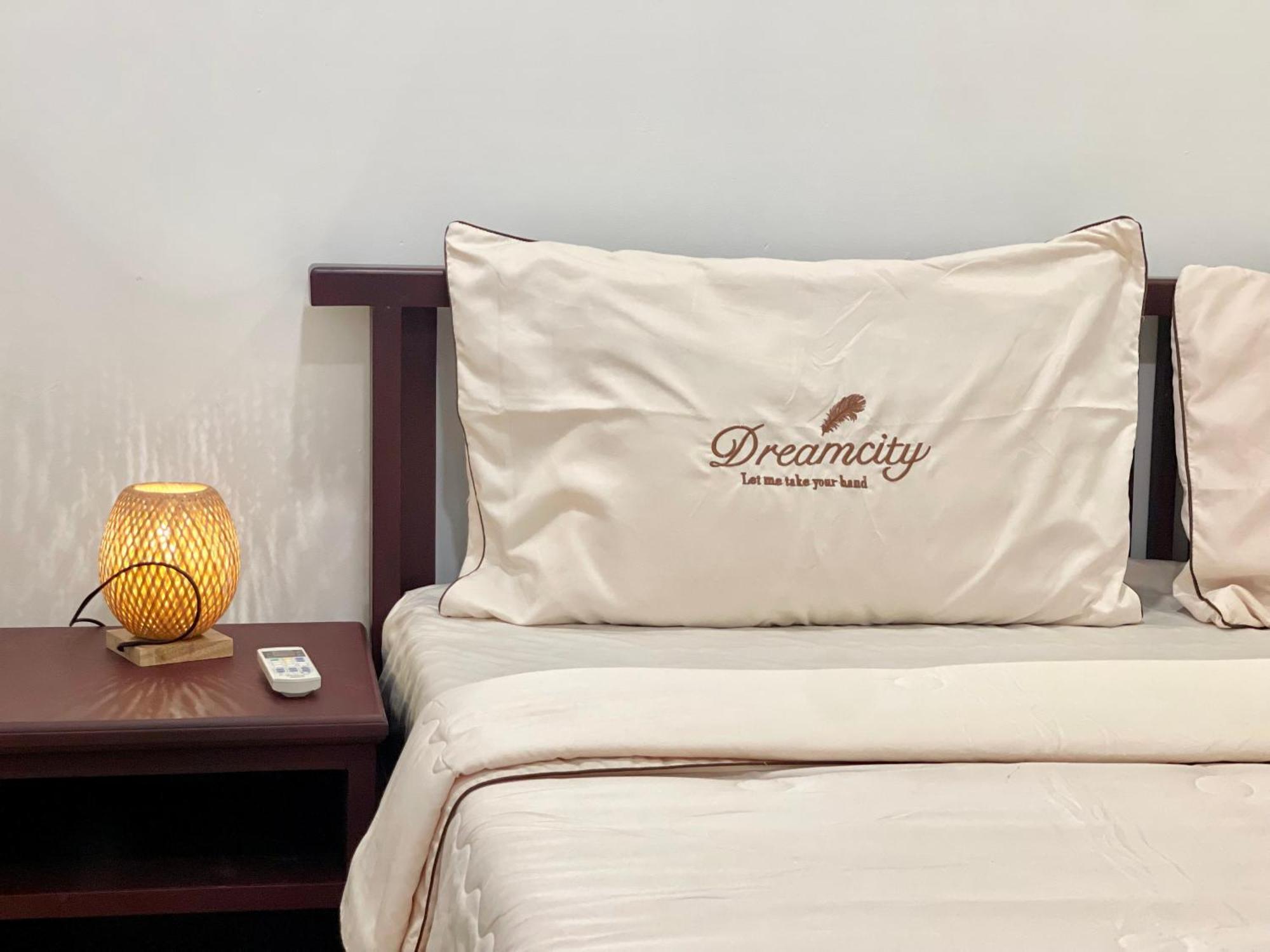 Sky Hotel Central Phnom Penh - Rooms & Apartments Luaran gambar